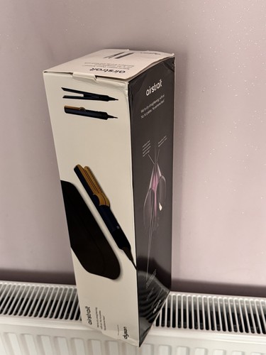 Dyson airstrait hair - dyson,