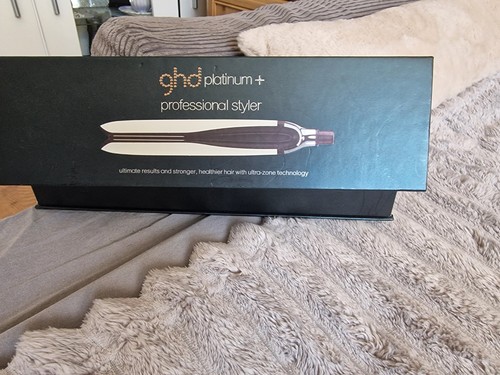 Hair straighteners ghd - hair,